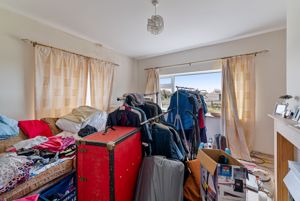 Photo 25- click for photo gallery